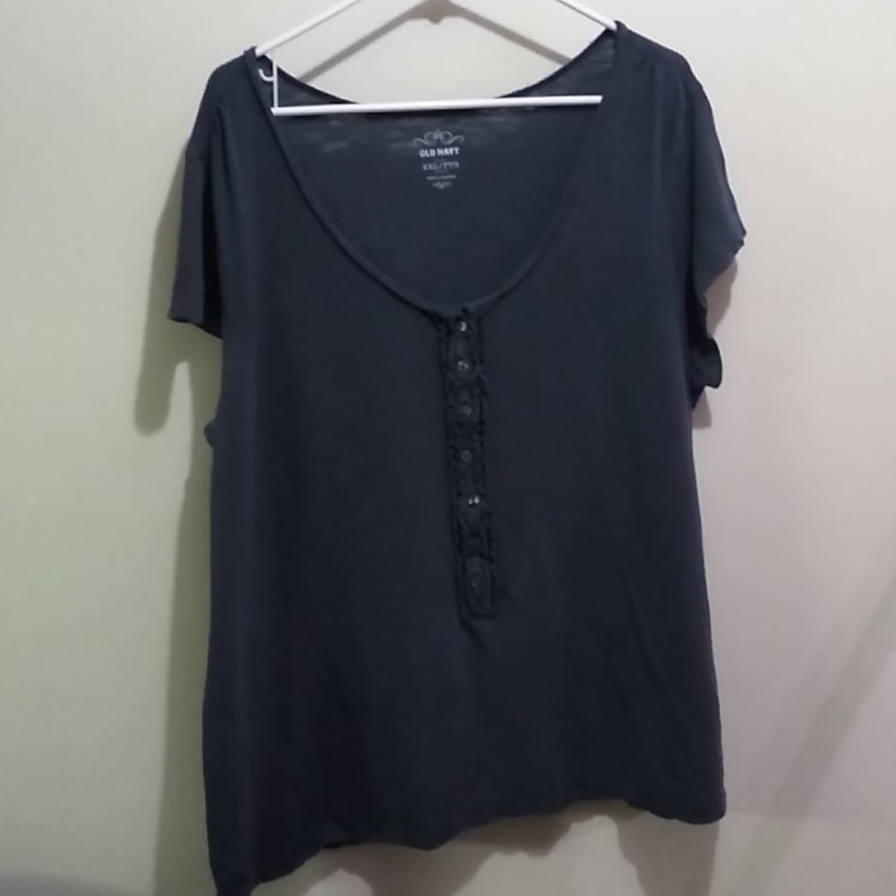 2/$15 Old Navy Plus Size Tee